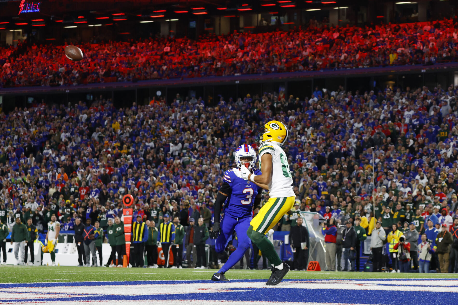Packers Bills Football